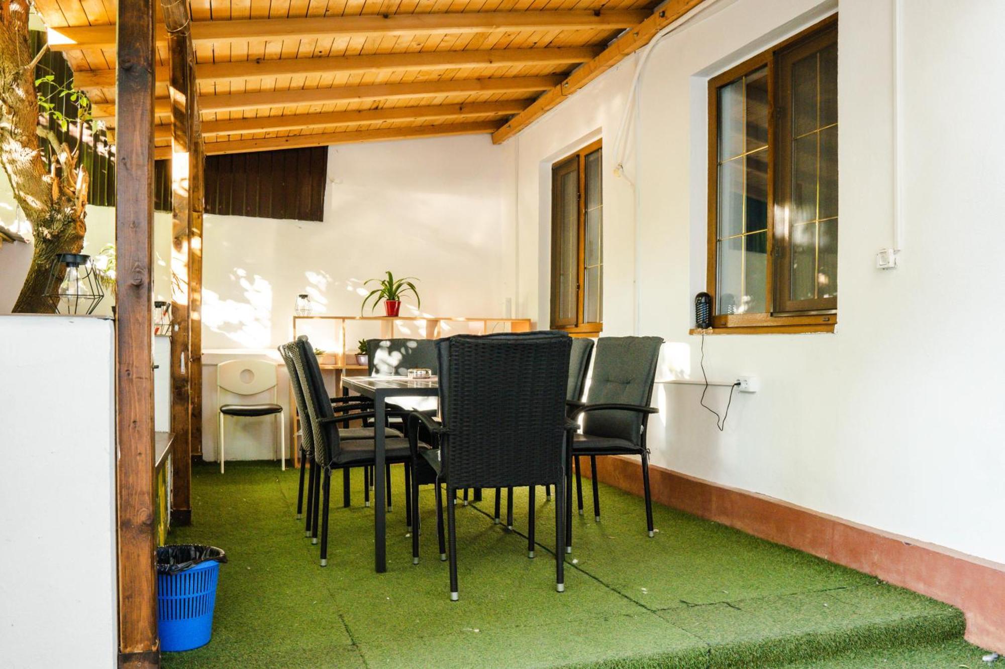 Hostel Sport Bukarest Eksteriør billede